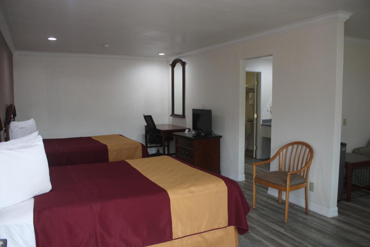 Value Inn & Suites Реддинг Экстерьер фото