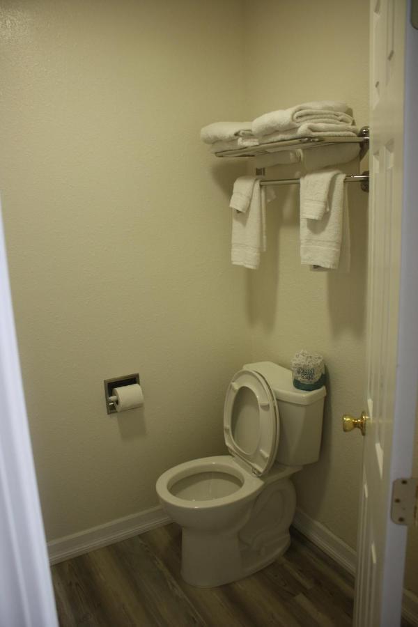Value Inn & Suites Реддинг Экстерьер фото