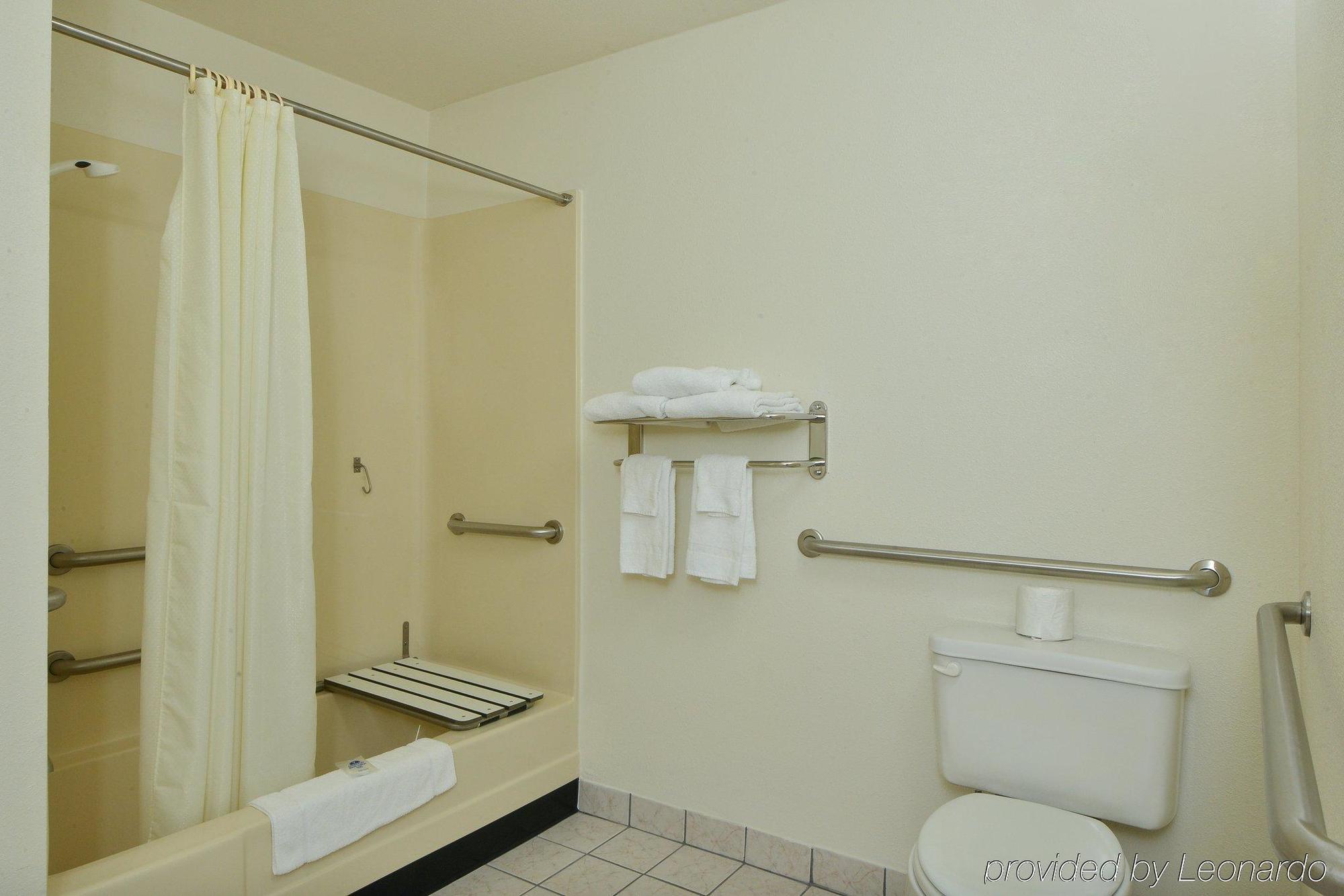 Value Inn & Suites Реддинг Экстерьер фото
