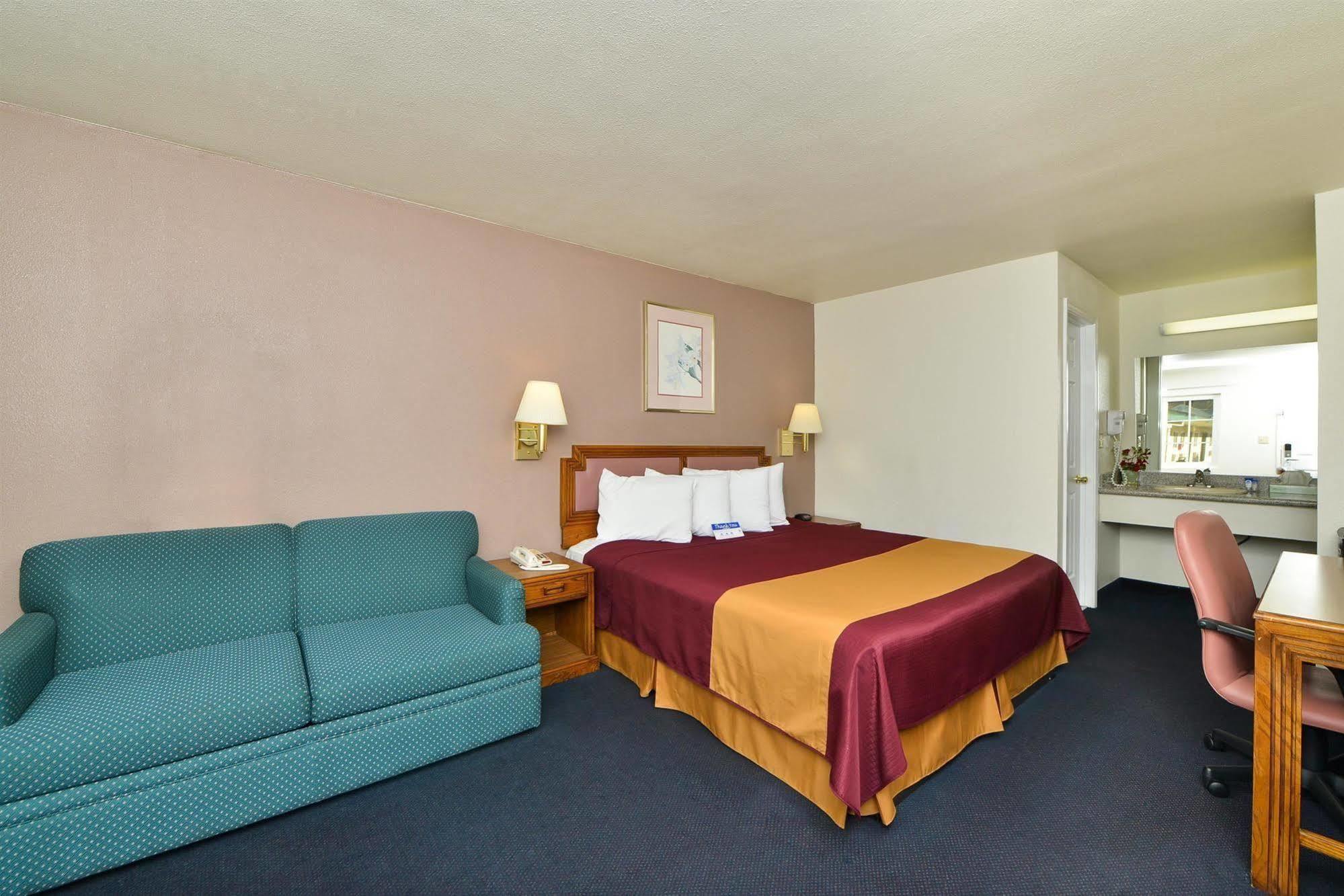 Value Inn & Suites Реддинг Экстерьер фото